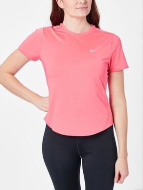 Nike Dri-FIT Scoop Neck Short Sleeve Training Shirt Coral Pink Size S